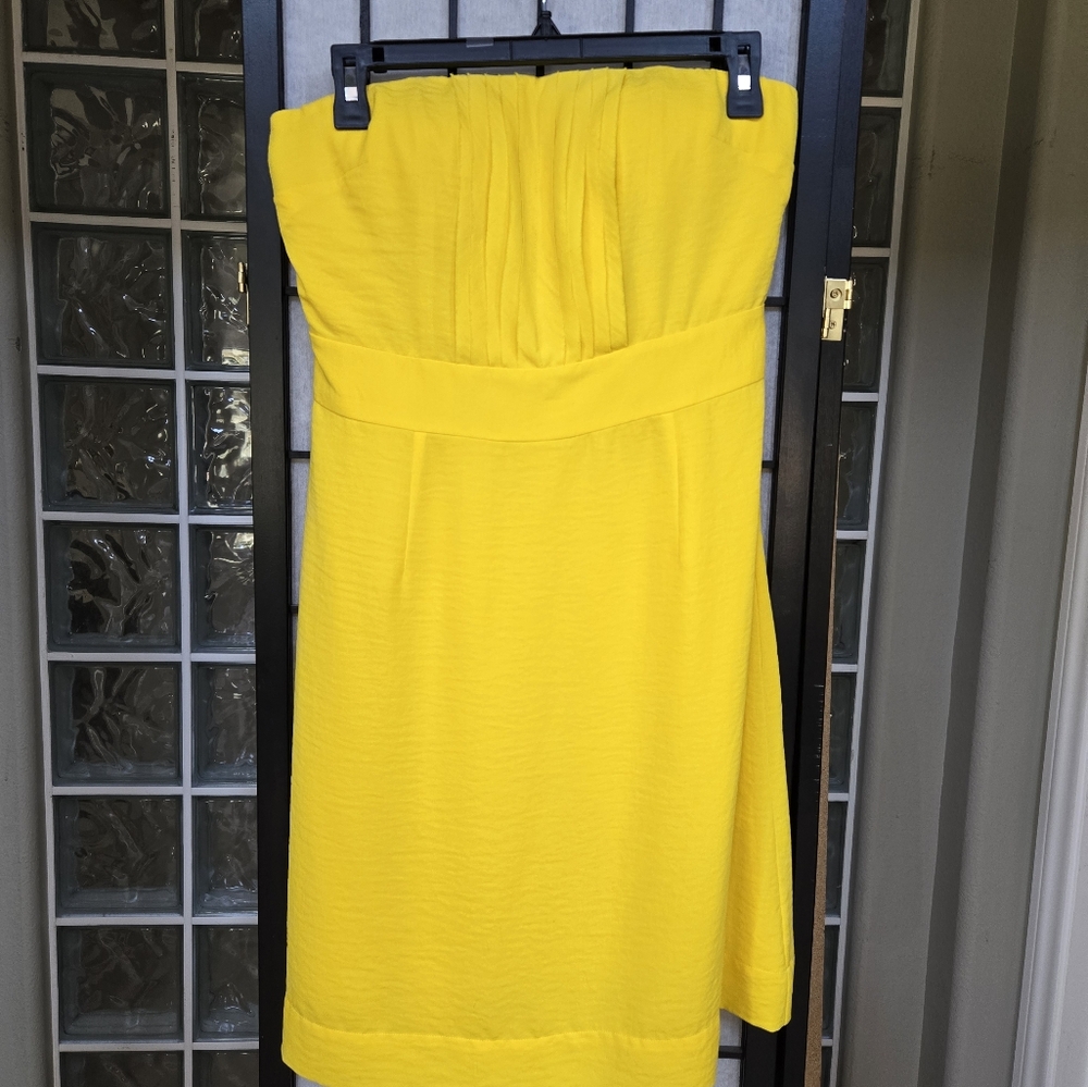 Banana Republic Strapless Yellow Dress size 4